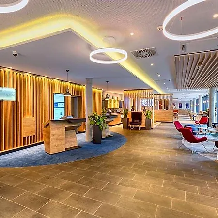 Premier Hotel 3*