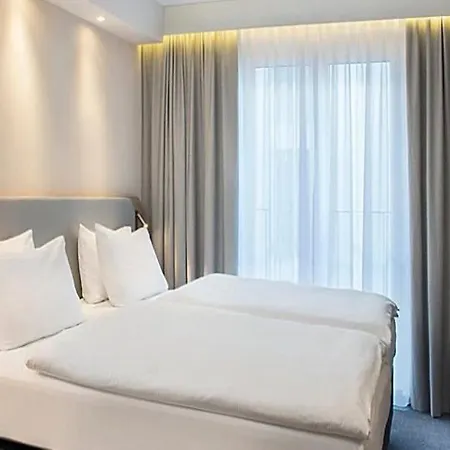 Express - Goettingen, An Ihg 3*